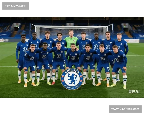 拜仁球迷看台拼出巨型旗帜,致敬欧冠主场37场不败 拜仁球迷看台拼出巨型旗帜,致敬欧冠主场37场不败